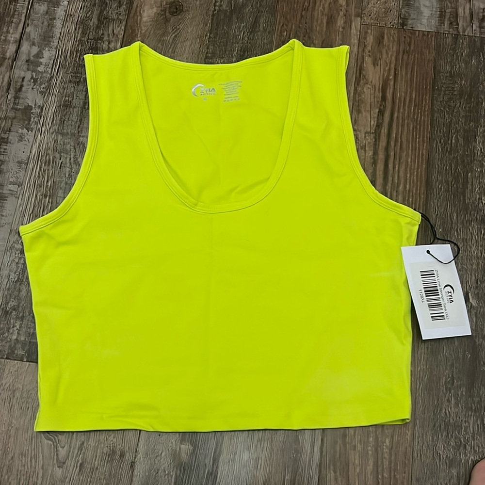 Zyia Lime Stronger Tank XL - NWT